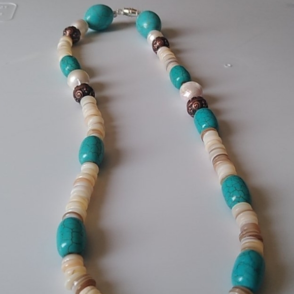 Surfer girl - Picture 5 of 6